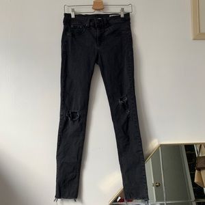 Rag & Bone distressed black jegging